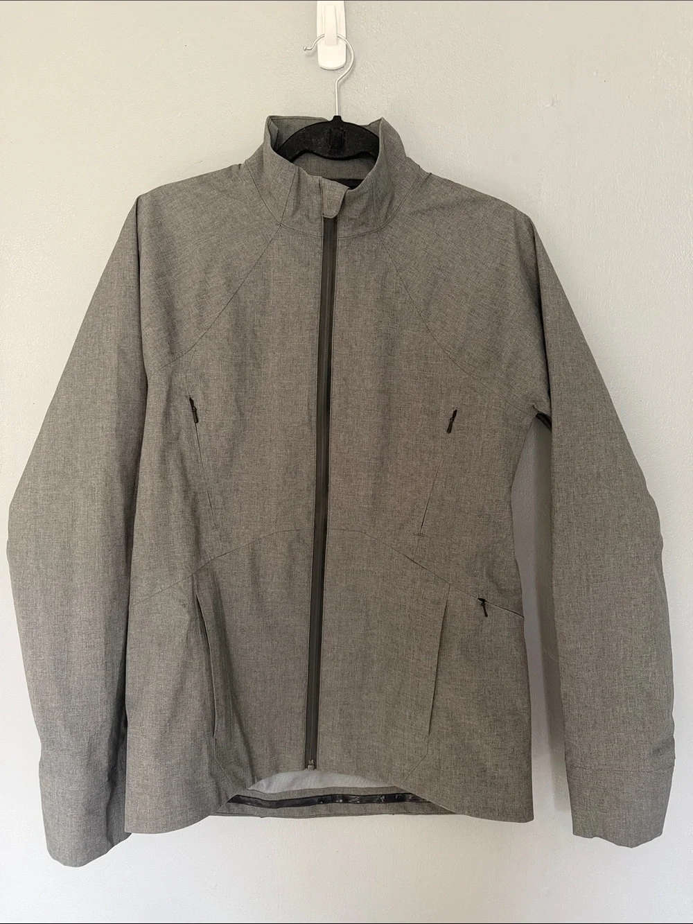Aether‎ Women’s Gray Transport Jacket size 1 small
